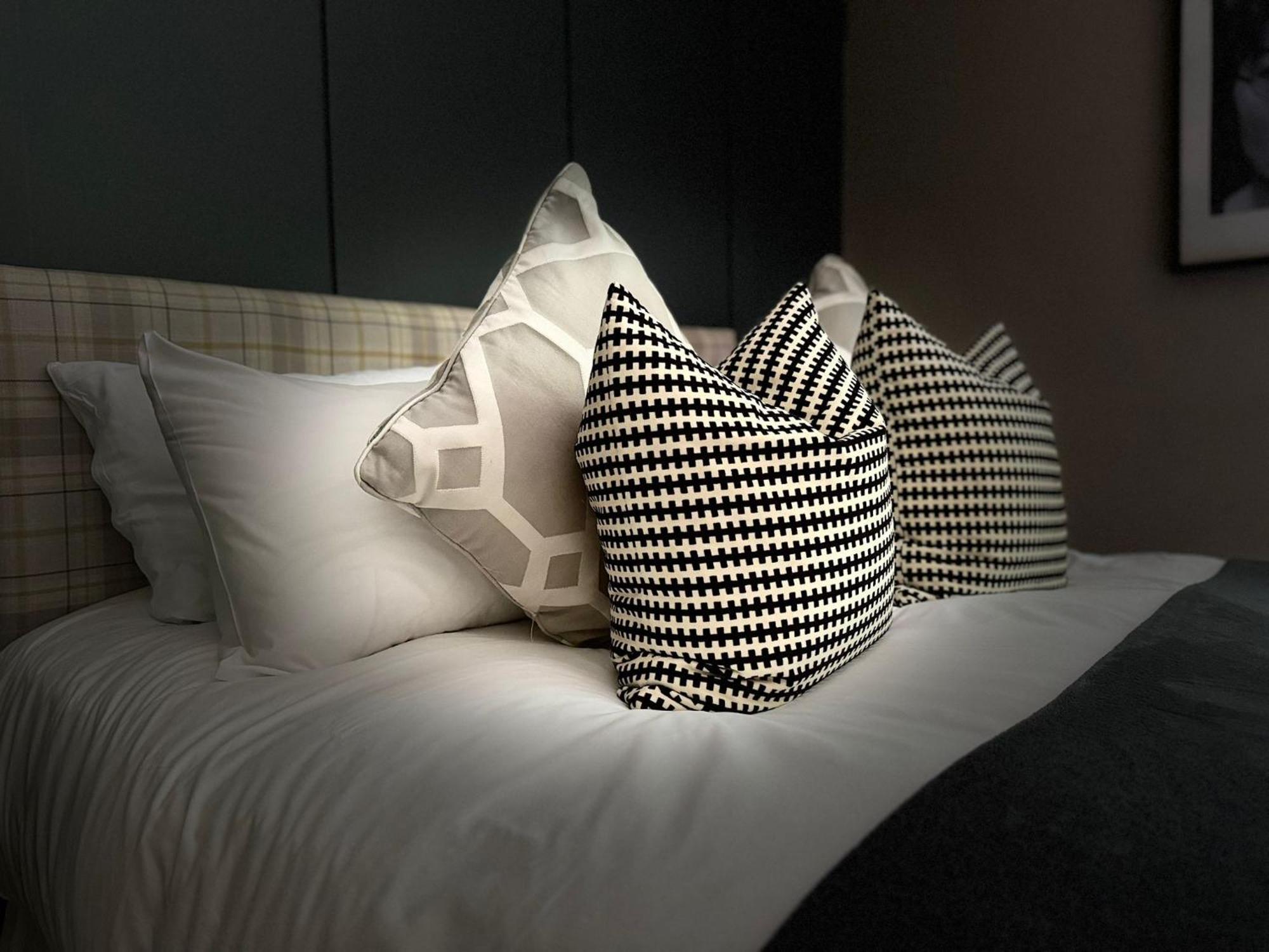 El Camino Suites Stamford Quarto foto