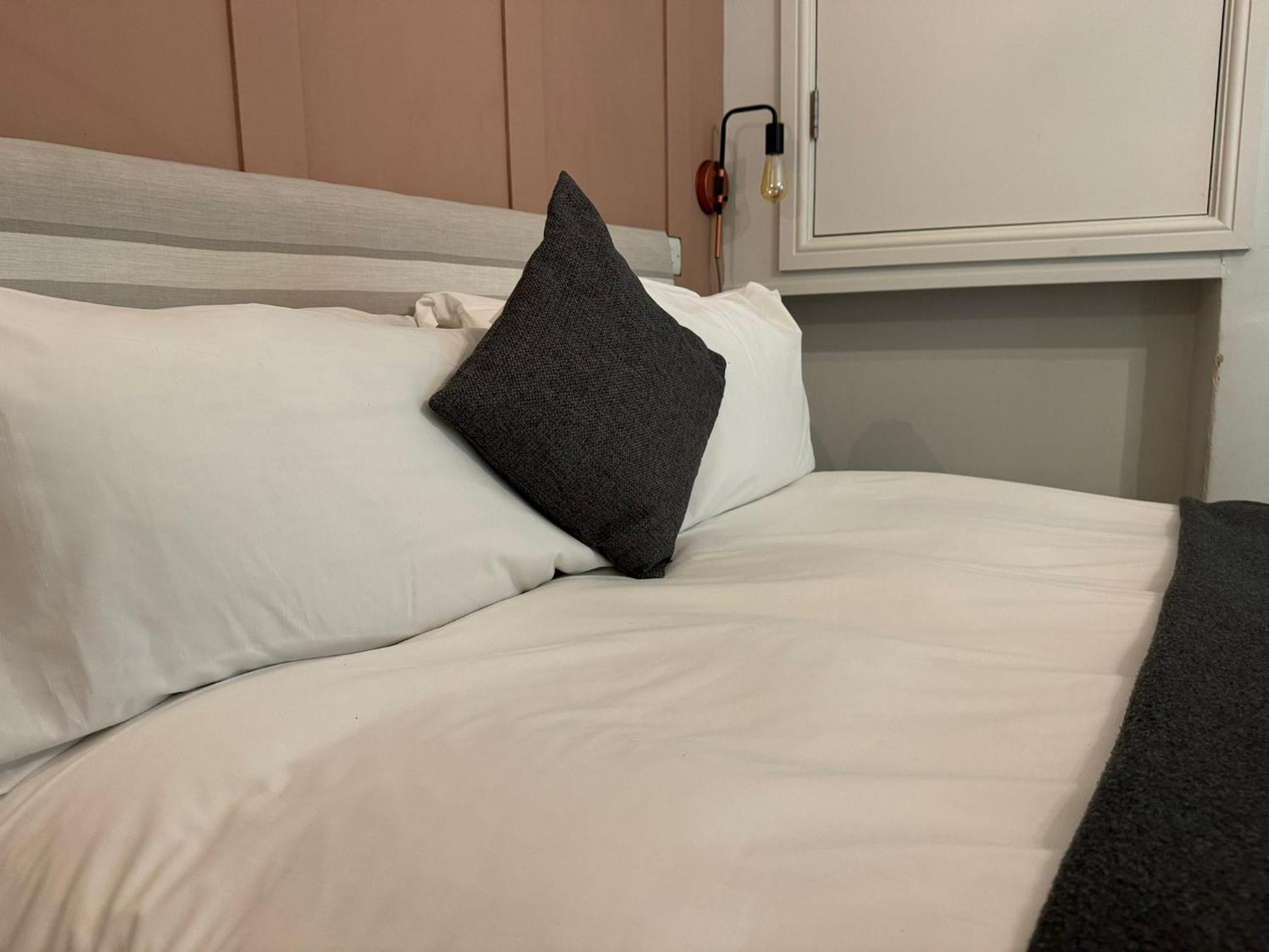 El Camino Suites Stamford Quarto foto